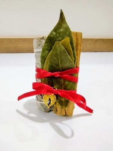 Kit De Protección Salvia Blanca + Palo Santo + Laurel + Dije Protección Espiritual