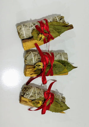 Kit De Protección Salvia Blanca + Palo Santo + Laurel + Dije Protección Espiritual